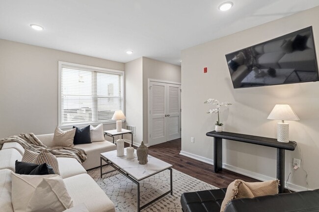 Photo - Temple Apartments