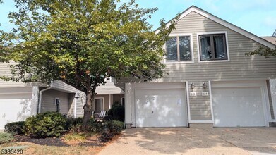Building Photo - 13 Stryker Ct
