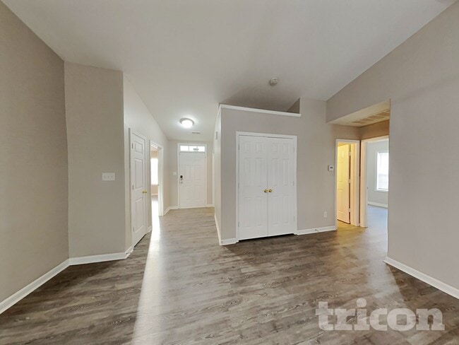 Building Photo - 13119 Young Fawn Ct