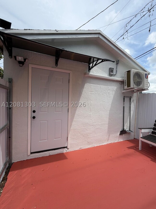 Building Photo - 29925 SW 154th Ave