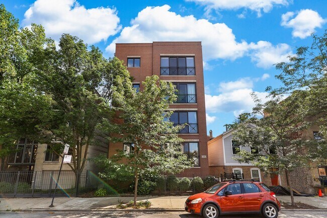 Building - 1541 W Chestnut St