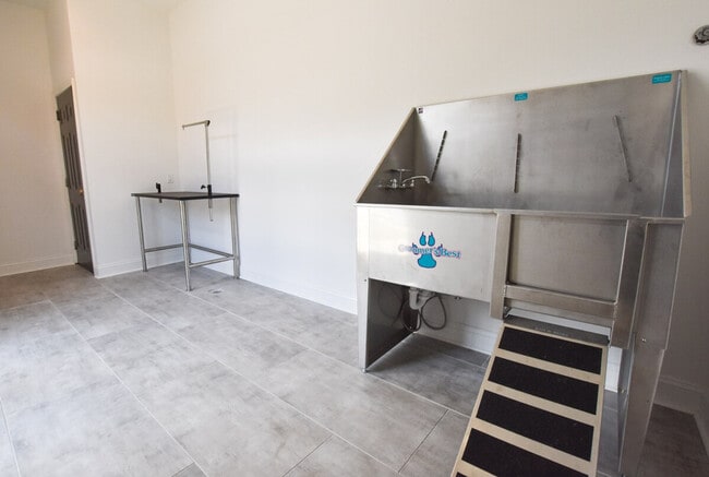 Foto del edificio - 30023 Gardner Dr