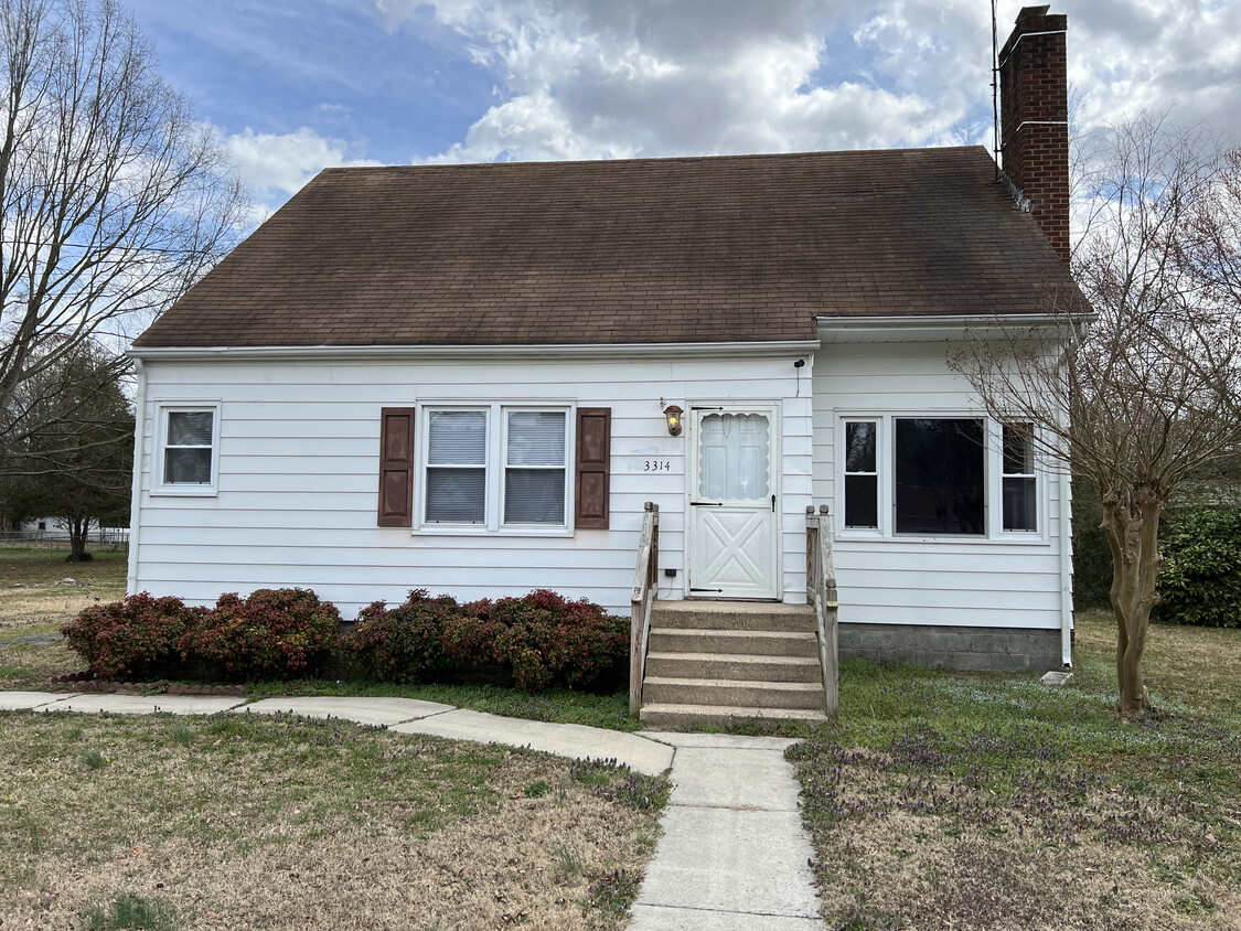 Foto principal - 3314 Granby St