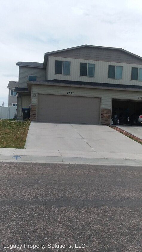Foto principal - 3 br, 2.5 bath House - 3837 Fire Walker Trail