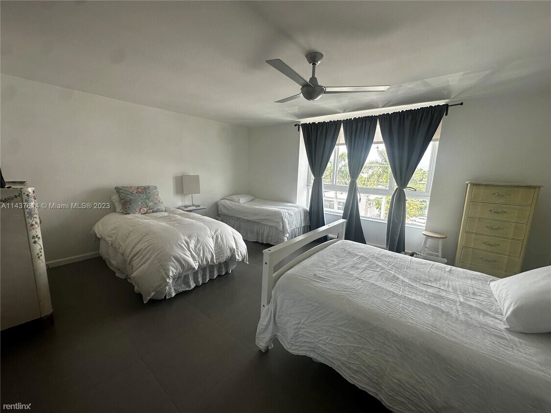 Foto del edificio - 2 br, 2 bath Condo - 9501 E Bay Harbor Dr ...