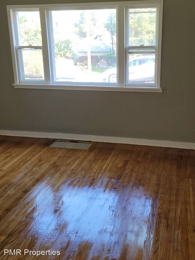 Foto del edificio - 3 br, 1 bath House - 1612 Francis Street