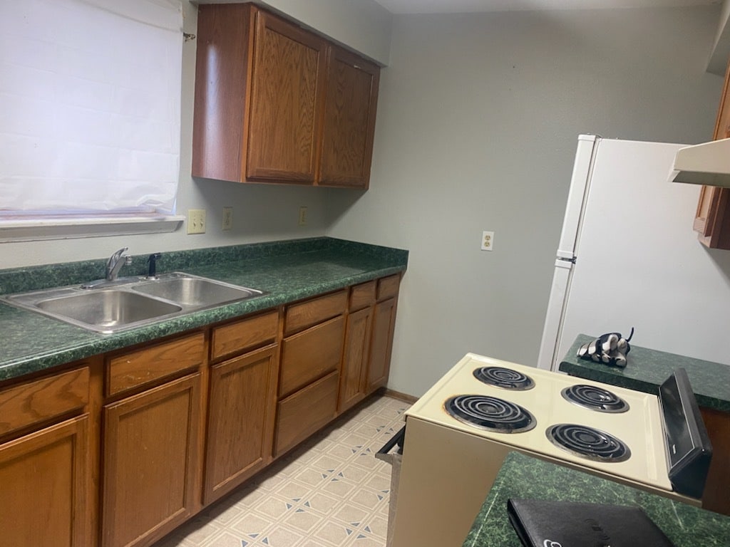 Building Photo - 1805 Cielo Plz