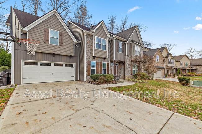 Building Photo - 1119 Front Royal Ln