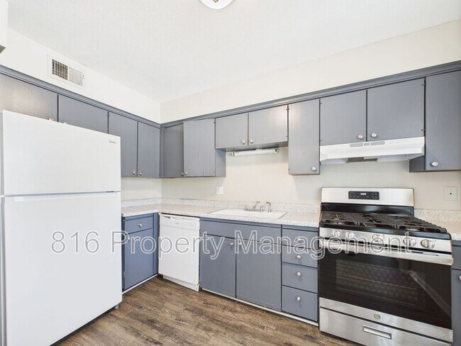 Foto del edificio - 8030 Campbell St