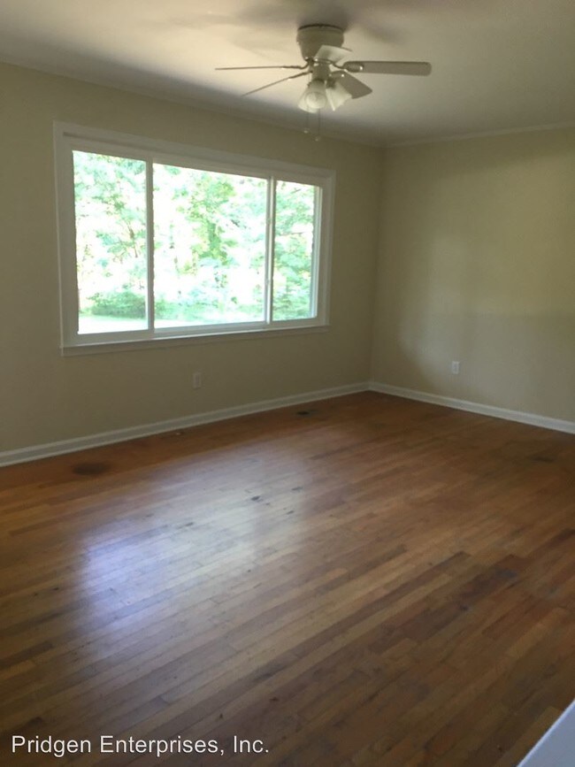 Building Photo - 3 br, 2 bath House - 521 Piedmont Road