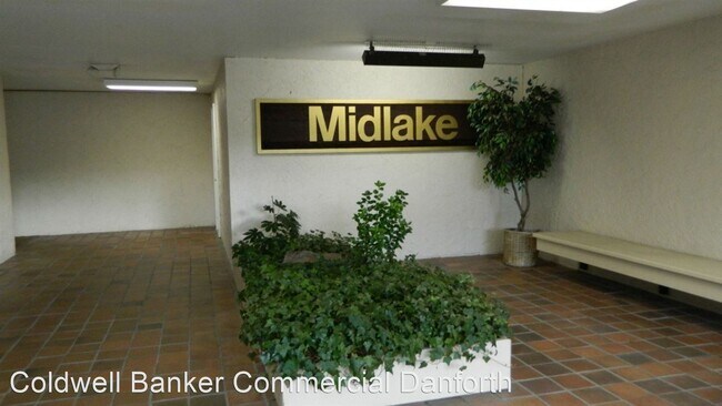 Building Photo - 1 br, 1 bath House - 13820 NE 65th St, #554