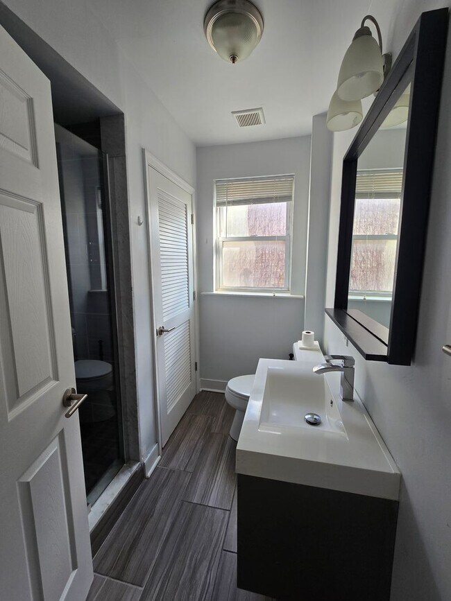 Foto del edificio - 915 S 18th St