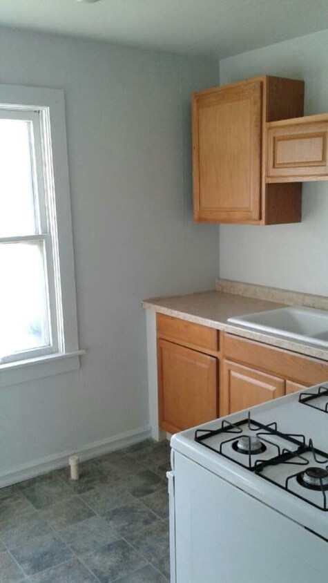 Primary Photo - 1208 13th St