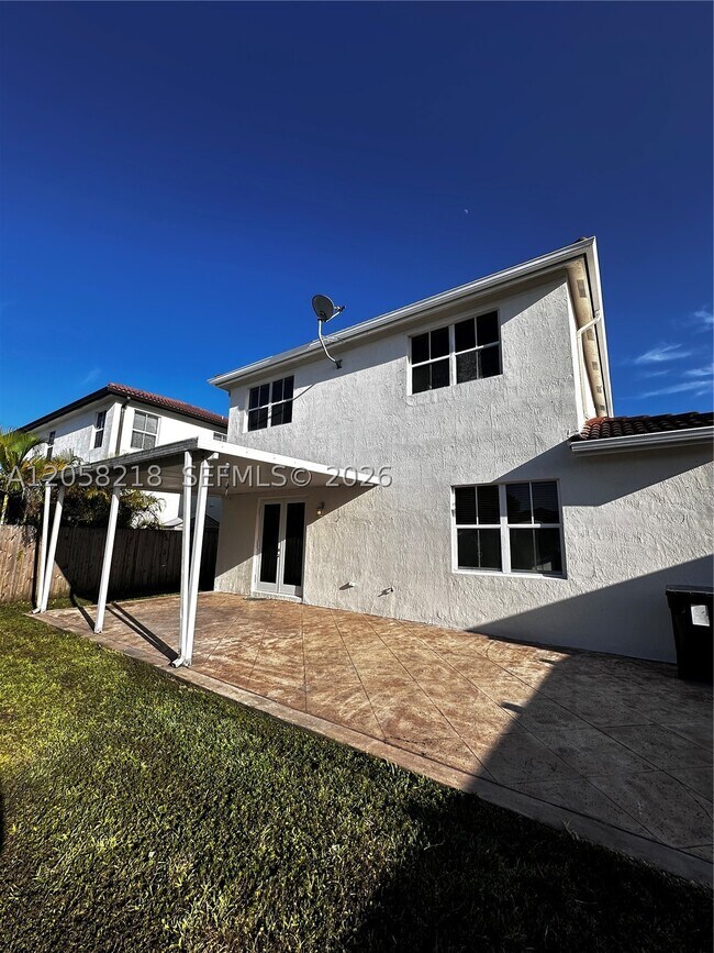 Building Photo - 14521 SW 13th Terrace