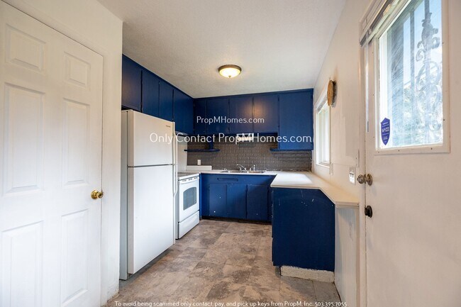 Foto del edificio - Charming Hazelwood Home with Spacious Back...