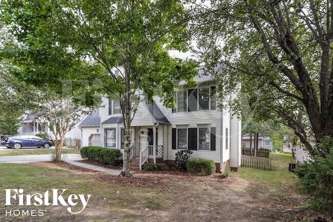 Building Photo - 4905 Chimney Springs Dr