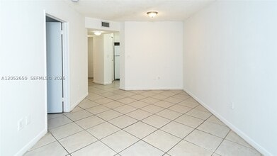 Building Photo - 6801 Harding Ave