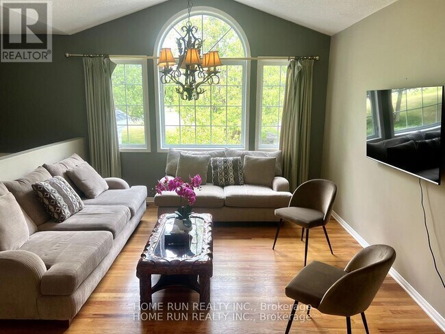 Photo du bâtiment - 129 Wagon Dr