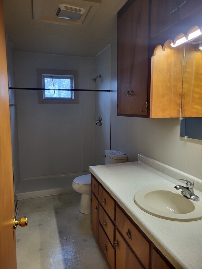 Foto del edificio - 1412 Deck Hill Rd