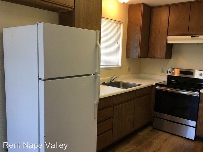 Building Photo - 1 br, 1 bath Apartment - 8490 St. Helena Hwy