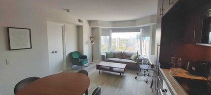 Building Photo - 158 Cumberland St