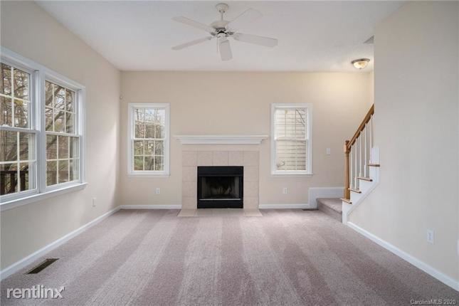 Building Photo - 3 br, 2 bath House - 3010 Windsor Chase Drive