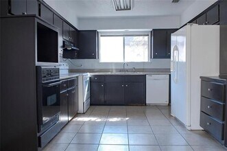 Building Photo - 12334 Ferris Creek Ln