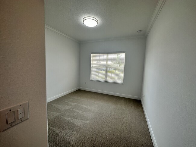 Foto del edificio - 9754 SW 103rd Ave
