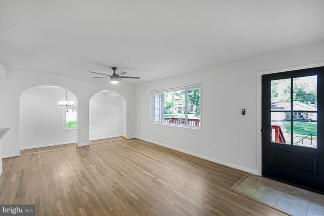Building Photo - 3906 Ronson Dr