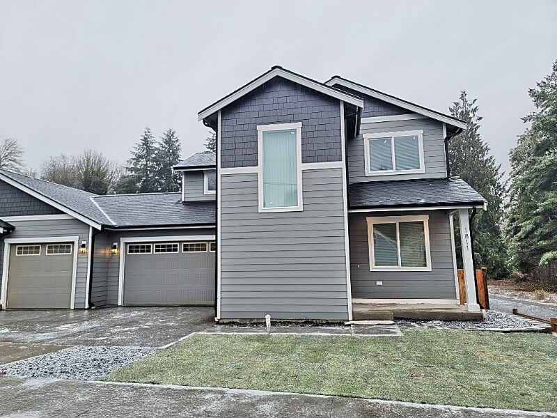 Foto principal - 1811 Karen Frazier Rd SE