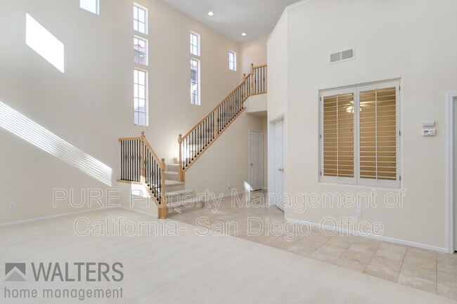 Building Photo - 272 Manzanilla Way