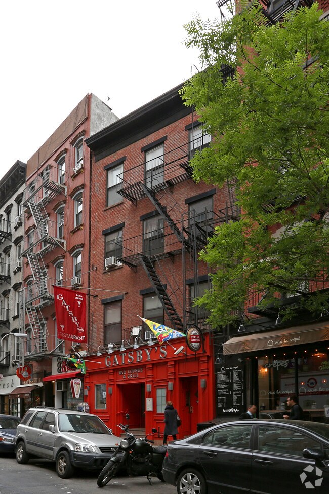 Building Photo - 53 Spring St