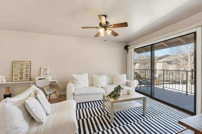 Building Photo - 3200 S Litzler Dr