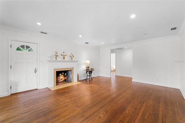 Foto del edificio - 220 Overlook Rd