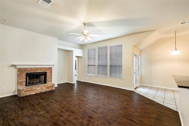 Building Photo - 1825 Lake Travis Dr