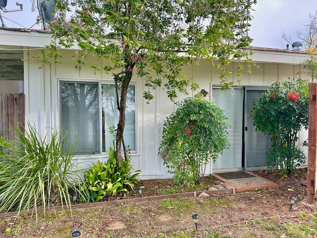 Foto del edificio - 6181 Wise Rd