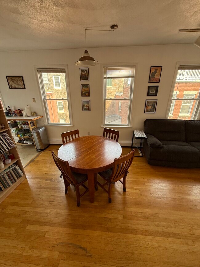 Foto del edificio - 25 Hanover Ave