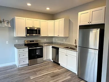 Spacious Kitchen - McKinley Townhomes