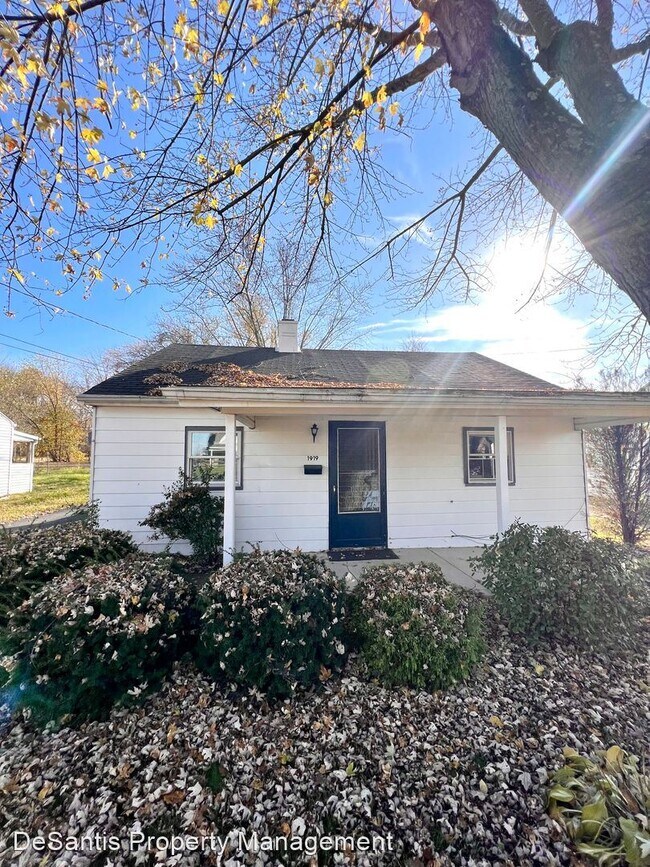 Foto del edificio - 2 br, 2 bath House - 1919 W. Washington St...