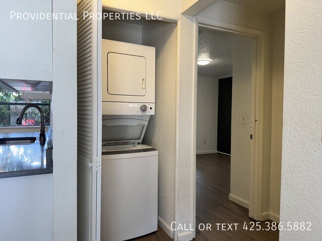 Foto del edificio - 3919 S Tyler St