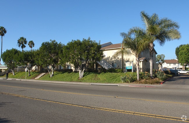 Building Photo - Ocean Breeze Building Photo - Ocean Breeze