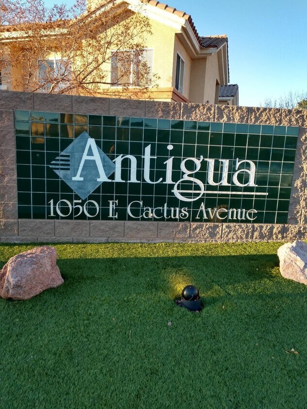 Foto principal - Cactus Ave. 1022