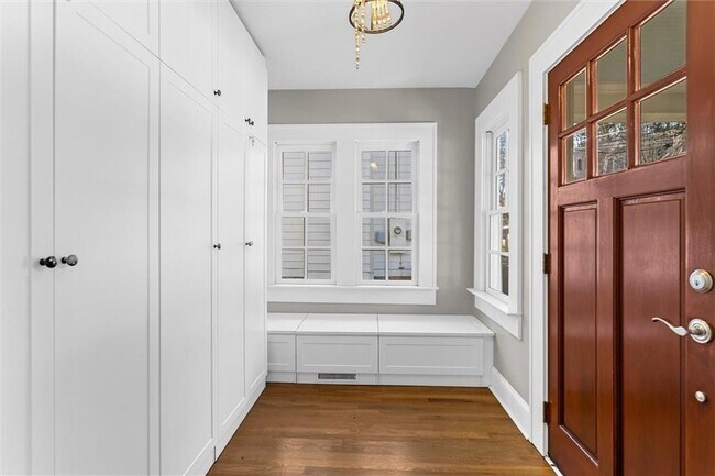 Foto del edificio - 1219 State St NW