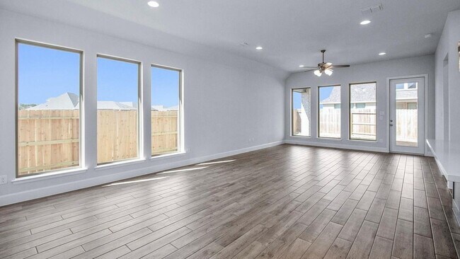 Foto del edificio - 42624 Mystery Ln
