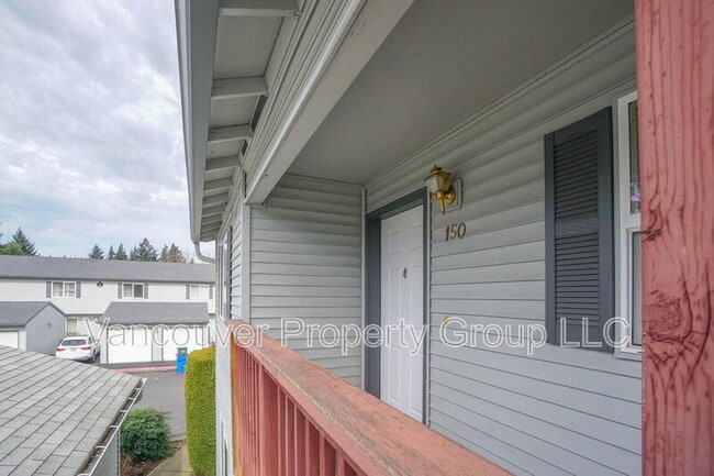 Building Photo - 4000 NE 109th Ave