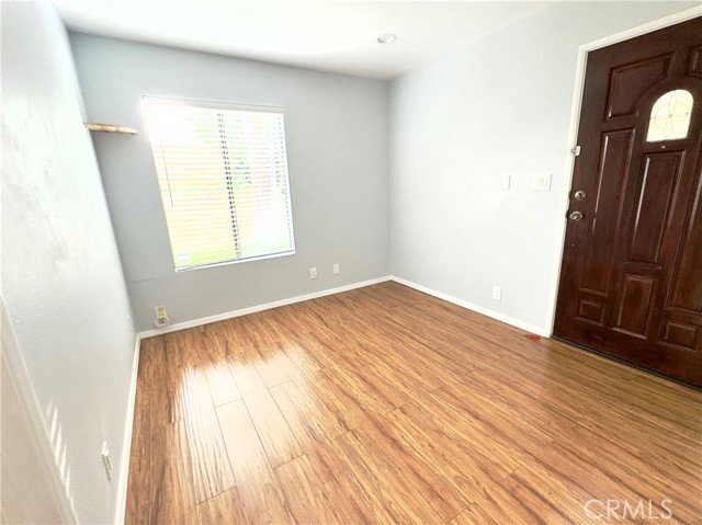 Building Photo - 375 S Sierra Madre Blvd