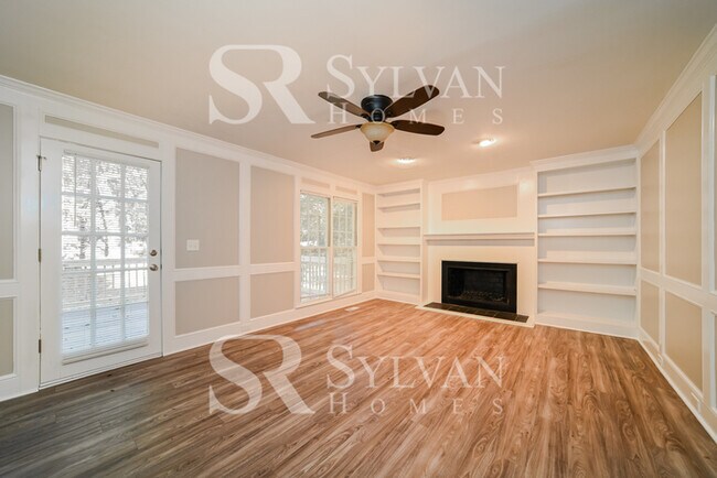 Building Photo - Nestled in Tranquil Cul-de-Sac: Your Spaci...