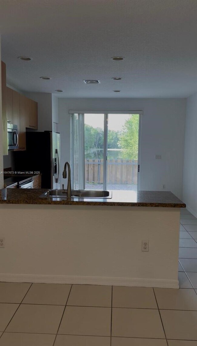 Foto del edificio - 3972 SW 149th Pl