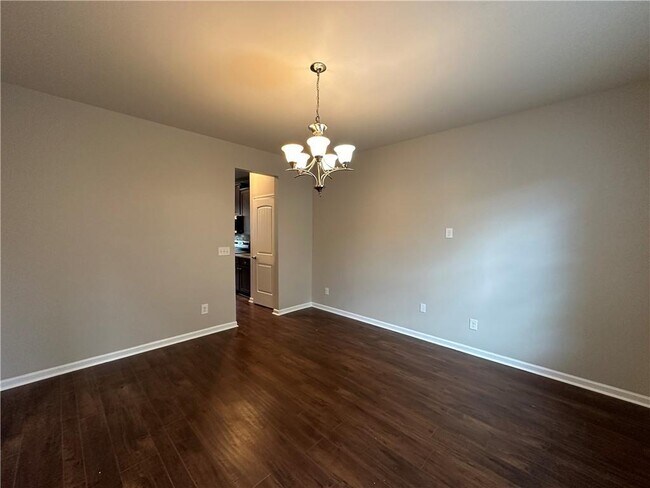 Foto del edificio - 819 Still Hill Ln SE