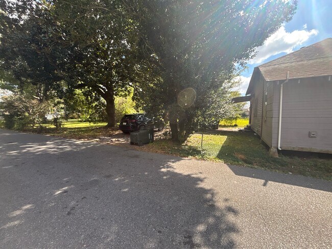 Foto del edificio - 1115 Alfred St